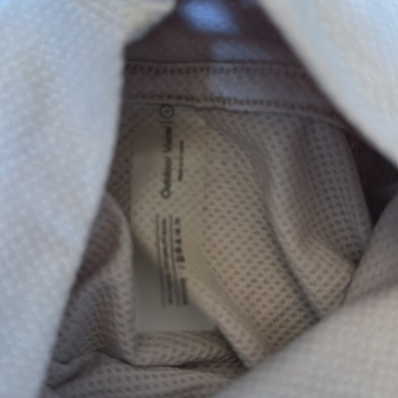 Outdoor Voices FastTrack Mesh Turtleneck size small - Picture 4 of 5